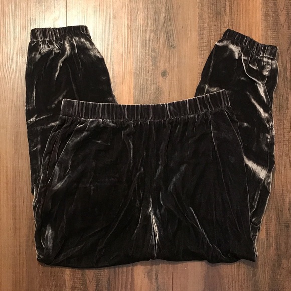 Eileen Fisher Pants - {Eileen Fisher} Velvet Jogger Pants